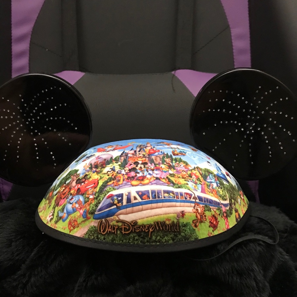 Disney Mickey Mouse Ears Hat Light Up Fireworks